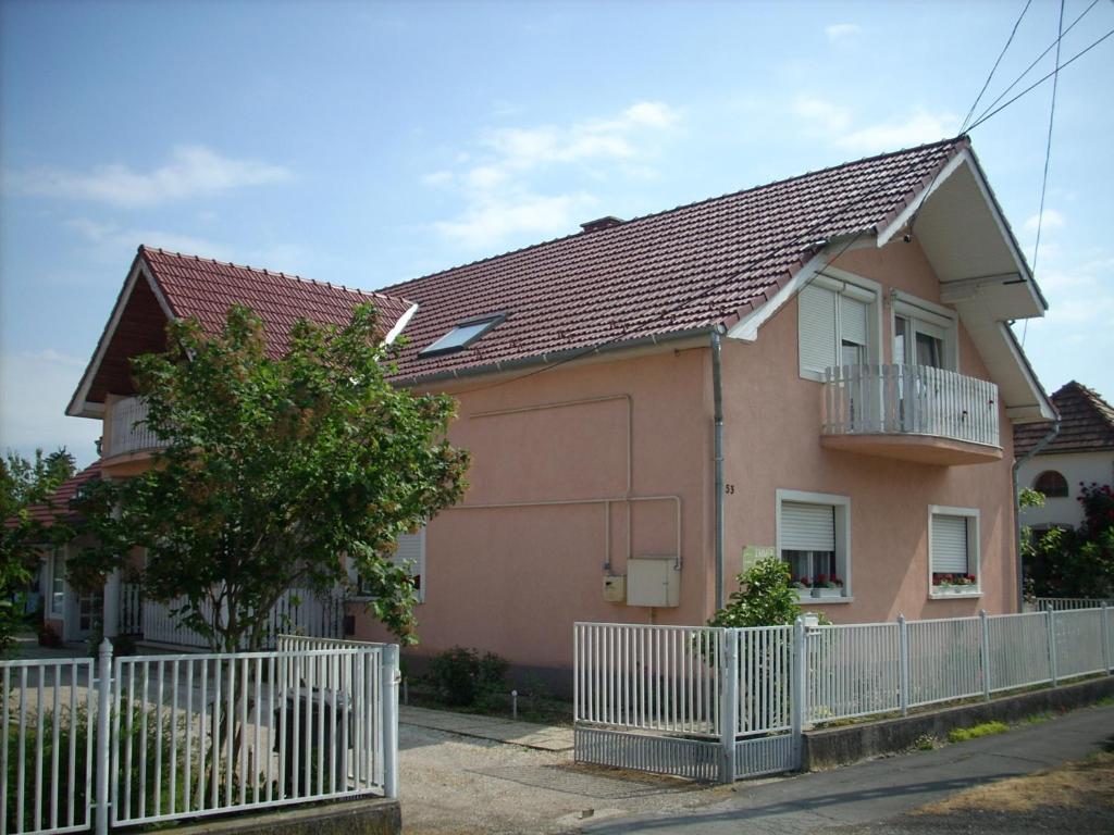 Bundics Vendégházak Lenti Quarto foto